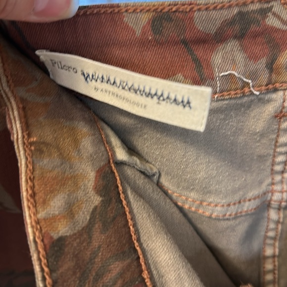 Pilcro High Rise button fly Slim Floral jeans - Picture 5 of 5